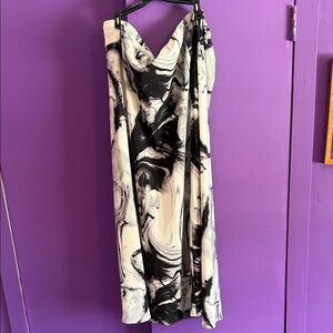 Black and white marbled skirt